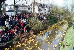Entenrennen 2001   Bild 21